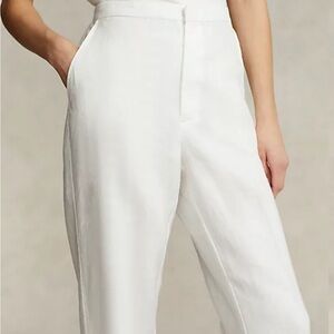 Flat Front Linen Pant
Polo Ralph Lauren white short size 6